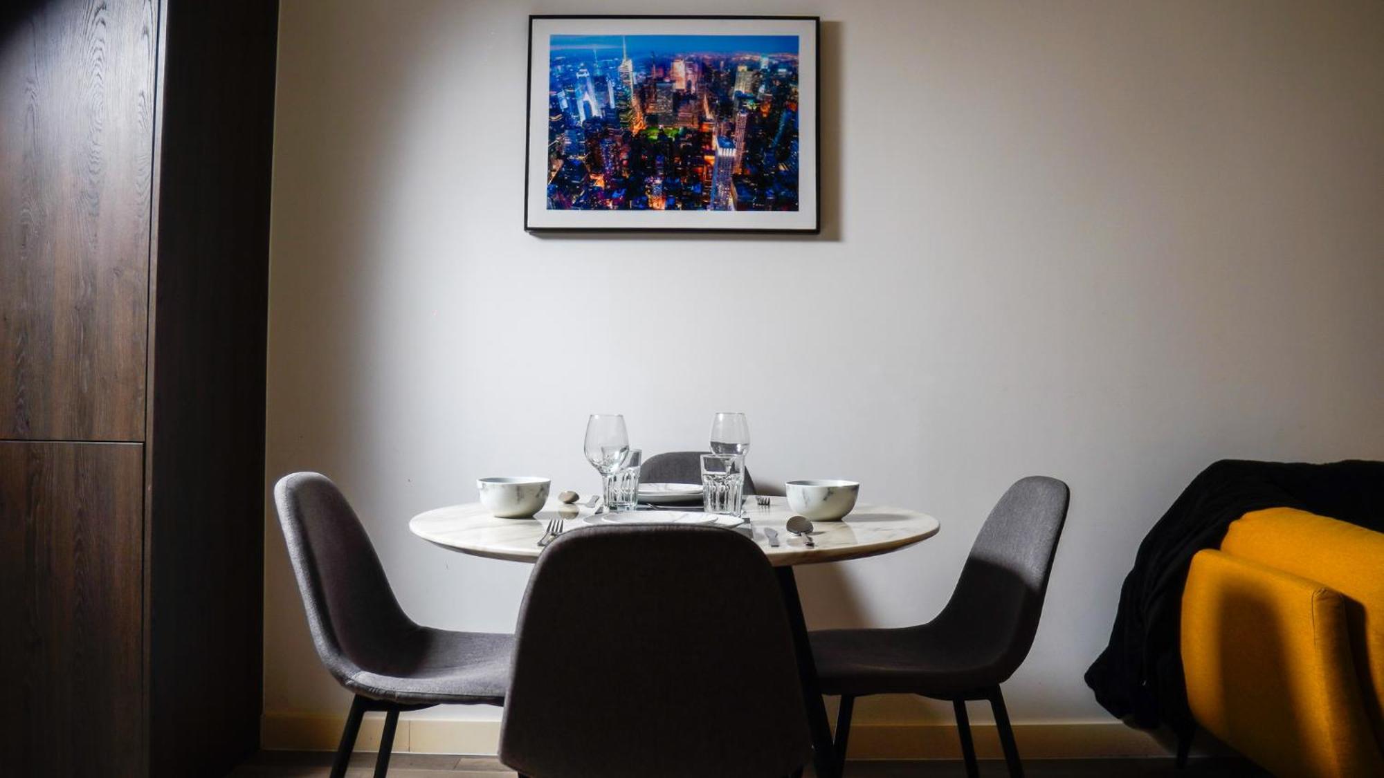Manchester City Centre Apt With Balcony & Free Parking - Including Free 1-Hour Early Check-In Or Late Check-Out For Bookings Until July, Justeat Voucher For 2-Night Stays Minimum! Exterior foto